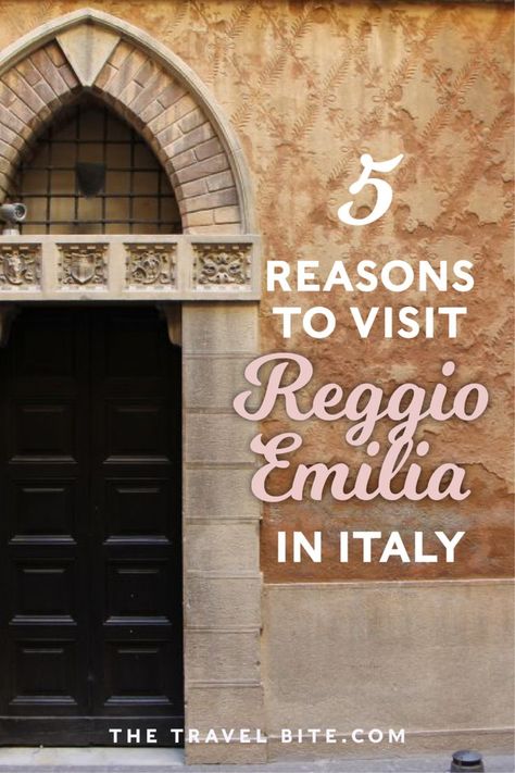 Reggio Emilia Italy, Italian Town, Packing Bags Travel, Family Day Care, Apartment Hunting, Early Years Educator, Cities In Italy, Bag Packing, Italy Travel Tips