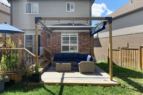 Retractable Shade, Guelph - ShadeFX Pergola Retractable Shade, Wooden Privacy Fence, Pergola Retractable, Retractable Shade, Guelph Ontario, Yard Diy, Raised Deck, Retractable Pergola, Modern Pergola