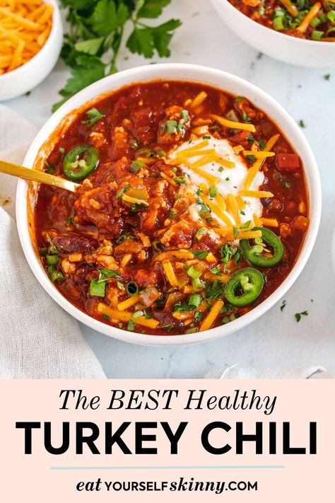 The BEST Healthy Turkey Chili recipe full of fresh veggies, lean ground turkey and packed with flavor for the perfect cozy weekend meal! Healthy Turkey Chili Stovetop, The Best Healthy Turkey Chili, Ambitious Kitchen Turkey Chili, Healthy Red Chili, Clean Turkey Chili, Easy Healthy Turkey Chili, Turkey Sausage Chili Recipe, Lean Chili Recipe, Lean Turkey Recipes Healthy