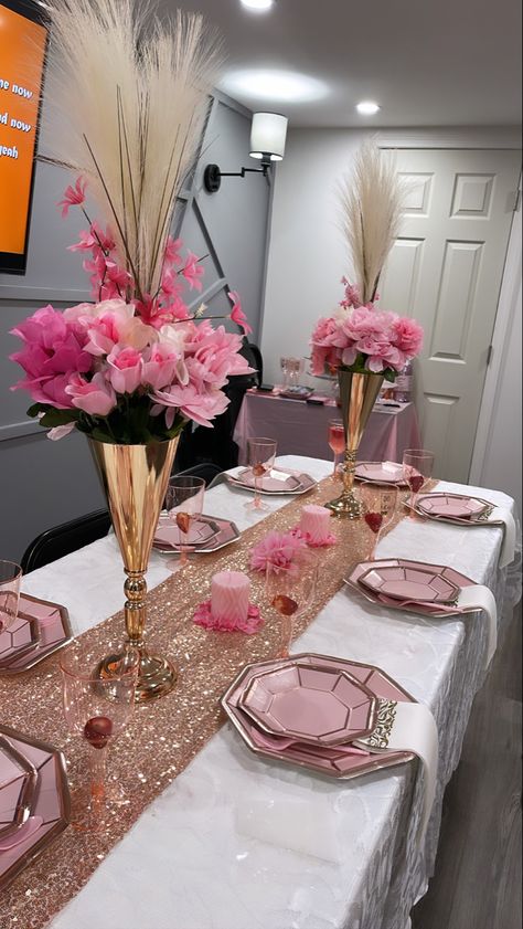 Pink And Gold Birthday Party Decorations Centerpieces, Pink And Gold Brunch Decor, Pink Brunch Set Up, Rose Gold Brunch Decor, Rose Gold And Blush Pink Birthday Party, Pink Bridal Shower Theme Ideas, Bridal Shower Ideas Pink And Gold, Bridal Shower Ideas Decorations Elegant Pink, Fifty Shades Of Pink Party Ideas