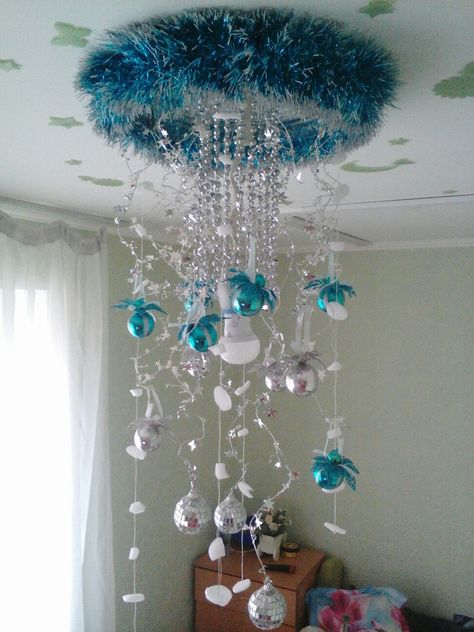 Ceiling Snowflake Decorations, Winter Wonderland Ceiling Decor, Winter Wonderland Hanging Decorations, Snowflake Chandelier Diy, Hanging Snowflakes Lights, Contemporary Christmas Trees, Winter Party Decorations, Snowflake Party, Canopy Bed Diy