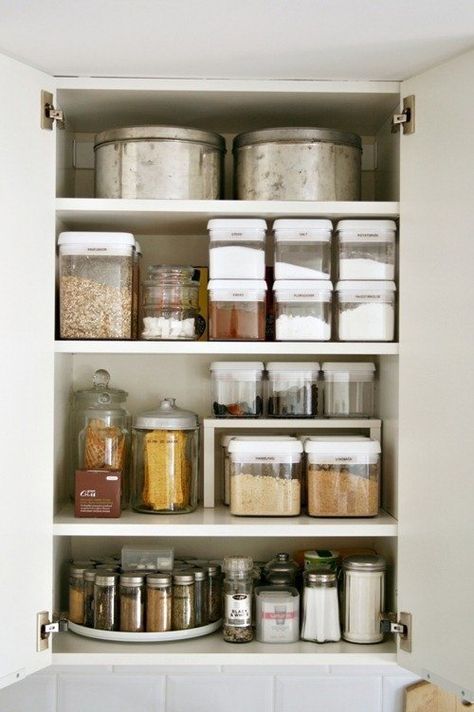 15 Beautifully Organized Kitchen Cabinets (And Tips We Learned From Each) — Organization Inspiration from The Kitchn Kitchen Cabinet Organization Ideas, Organized Pantry, Organization Inspiration, Kitchen Cabinet Organization, Trendy Kitchen, Cabinets Organization, Cabinet Organization, Pantry Organization, Kitchen Pantry