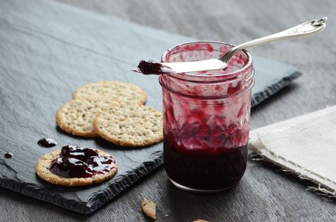 Spiced Balsamic Concord Jam Concord Grape Jam Recipe, Concord Grape Jam, Grape Jam Recipe, Low Carb Oatmeal, Grape Jam, Grape Recipes, Gluten Free Granola, Hard Cooked Eggs, Jam And Jelly