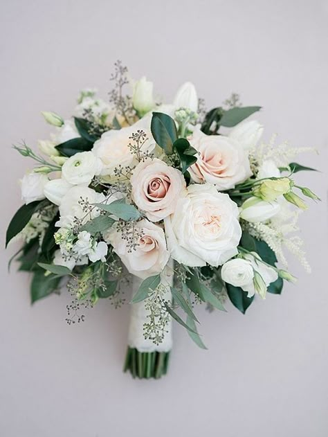 Pretty Wedding Bouquet, Unique Wedding Bouquet, Blush Bouquet Wedding, Greenery Wedding Bouquet, Simple Wedding Bouquets, Green Wedding Bouquet, Spring Wedding Bouquets, Bouquet Bride, Summer Wedding Bouquets