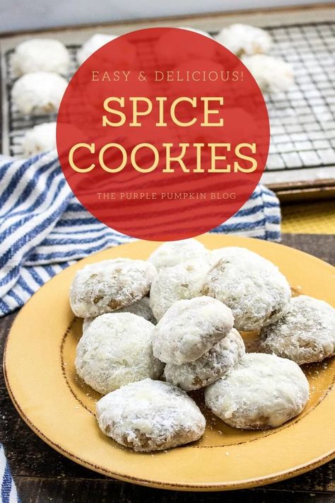 Christmas Spice Cookies Recipes, Holiday Spice Cookies, All Spice Cookies, Christmas Spice Cookies, Spice Desserts, Powdered Sugar Cookies, Ginger Spice Cookies, Spice Cookie Recipes, Christmas Snowball