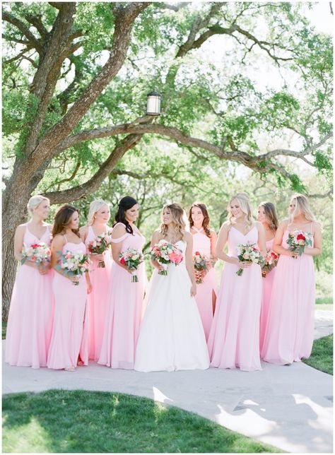 Spring Wedding Bridesmaids Dresses Pink, Pink Summer Wedding Flowers, Candy Pink Wedding, Light Pink Wedding Theme, Pink Marriage, Baby Pink Bridesmaids Dresses, Spring Wedding Bridesmaids, Bubblegum Pink Dress, Pink Bridal Party