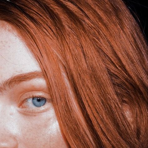 Blue Eyes Red Hair Aesthetic, Red Hair Blue Eyes Aesthetic, Ziggy Berman Aesthetic, Ginger Blue Eyes, Ginger Hair Blue Eyes, Redhead Blue Eyes, Ziggy Berman, Blue Eyes Aesthetic, Ginger Head