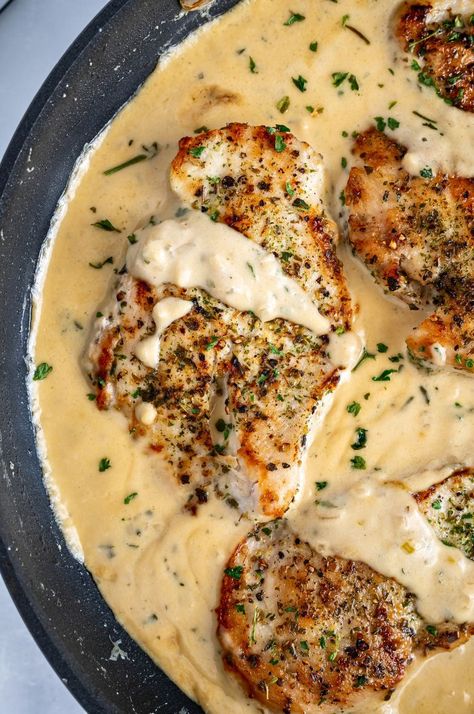 Easy One-Pan Boursin Chicken – Tastilly Boursin Chicken Pasta, Recipes With Boursin Cheese, Christmas Dinner Ideas Main Dishes, Ab Recipes, Boursin Chicken, Boursin Recipes, Wine Chicken, Mustard Powder, Clean Chicken