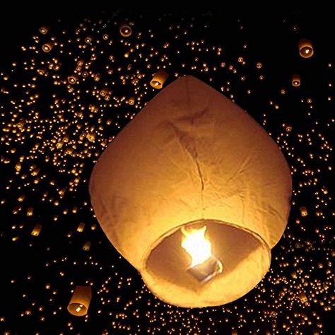 Lanterns Sky, Fire Lamp, Flying Candles, Lanterns Chinese, Wish Lanterns, Sky Lantern, Flying Lantern, Fire Fly, Sky Lamp