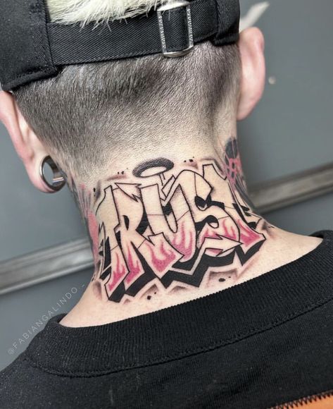 Boys Covering Face, 90s Tattoos, Graffiti Tattoo, Clever Tattoos, Biomechanical Tattoo, Graffiti Words, Neck Tattoos, Bear Tattoo, Tattoo Design Book