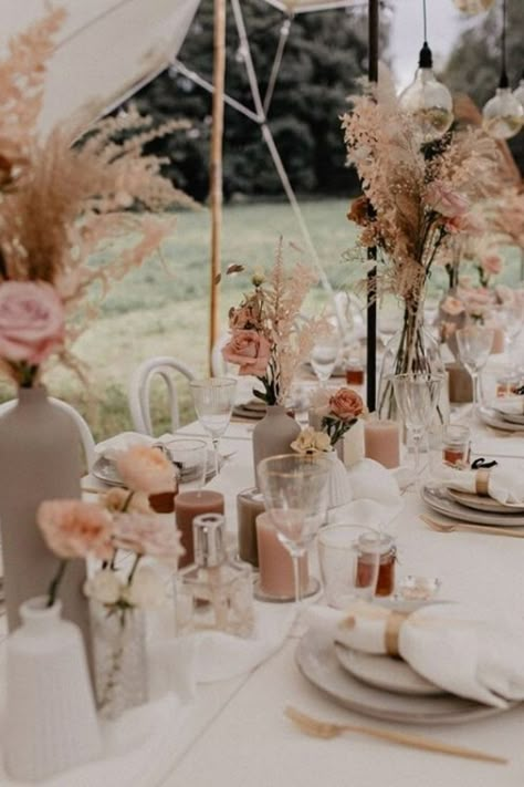 Neutral Wedding Inspiration, Bridal Shower Inspo, Boho Bridal Shower, Natural Glam, Neutral Wedding, Boho Baby Shower, Wedding Table Settings, Wedding Mood, Wedding Deco