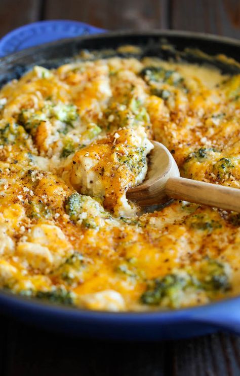 Broccoli Quinoa Casserole - Damn Delicious Broccoli Quinoa Casserole, Quinoa Mac And Cheese, Broccoli Quinoa, Quinoa Casserole, Think Food, Quinoa Recipes, Casserole Dish, I Love Food, Casserole Recipes