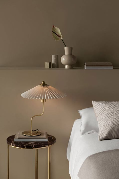 H&M's Wavy Pleated Lamp Is Finally Back in Stock | Who What Wear UK Villa Lighting, Design Ložnic, Pleated Lamp Shades, Round Table Lamp, Hm Home, Lamp Gold, Minimalist Tables, Gold Table Lamp, 아파트 인테리어