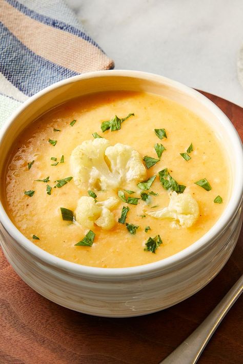 Cream of Cauliflower Soup Creamy Cauliflower Parmesan Soup, Frozen Cauliflower Soup, Coliflower Soup, Carrot And Cauliflower Soup, Cream Of Cauliflower Soup Recipe, Creamed Soups, Cream Of Cauliflower Soup, Cream Of Cauliflower, Comfort Soups