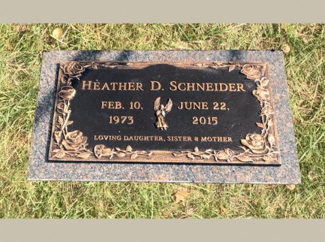 Flat Bronze Headstone with Angel Emblem and Crowncrest Rose Frame Grave Headstones Beautiful, Flat Gravestone Ideas, Flat Headstone Ideas Design, Flat Grave Markers, Flat Headstones, Monument Ideas, Headstone Ideas, Grave Plaques, Tomb Stones