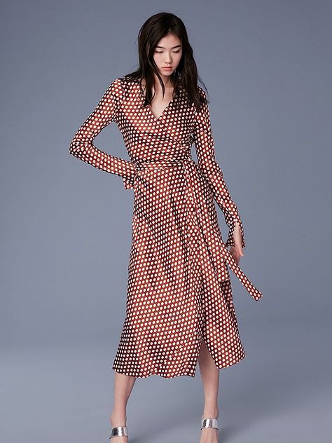 Your Favorite Diane von Furstenberg Wrap Dresses Are Up to 50 Percent Off - DVF Fale Wrap Dress Dvf, Wrap Dress Outfit, Diane Von Furstenberg Wrap Dress, Dvf Wrap Dress, Geo Print Dress, Satin Wrap Dress, Silk Wrap Dresses, Pant Suits, Diane Von Furstenberg Dress