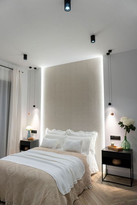 Bora Suspension by Beneito Faure is the suspended version of the Bora family. This decorative lamp provides high visual comfort and a CRI<93 that faithfully reproduces colors. Bora Suspension creates an elegant space together with the indirect light of our Fine led strips that transform the environment into a warm and cozy place. Discover its finishes on our website. Bedside Lamps, Bed Wall, Cozy Place, Lamp Decor, Bedside Lamp, Visual Comfort, Led Strip, Warm And Cozy, Lamps