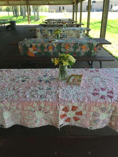 Prairie Party Ideas, Homestead Birthday Party, Little House On The Prairie Birthday Party, Little House On The Prairie Birthday, Pioneer Birthday Party Ideas, Quilt Themed Party, Little House On The Prairie Party, Pioneer Wedding, Birthday Picnic Ideas