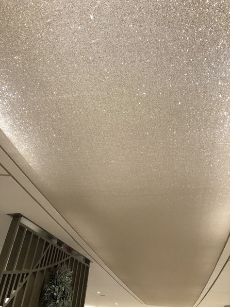 Glitter Paint Ceiling, Dental Clinic Decoration, Glitter Ceiling, Trailer House Remodel, Clinic Decoration, Sparkly Walls, Paint For Walls, Glitter Paint For Walls, Asian Interior Design