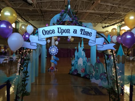 Decor Cinderella Homecoming Theme, Fairytale Ball Decorations, Fairy Tale Homecoming Theme, Disney Theme School Hallway, Disney Prom Theme, Disney Decorations Party Ideas, Fairytale Prom Theme, Hoco Theme Ideas, Fairy Tale Decorations