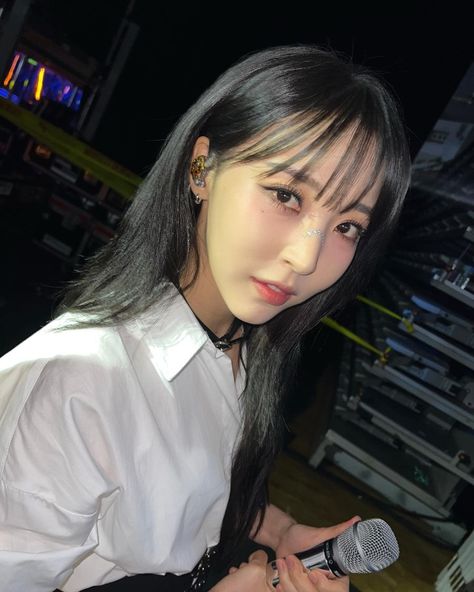 Wheein Mamamoo, Moonbyul Mamamoo, Mamamoo Moonbyul, Girl Crush, Instagram Update, Kpop Idol, Celebrity Crush, Pretty Woman, South Korean Girls