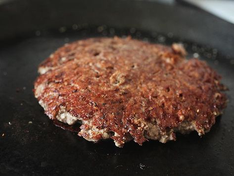 T made 7/4/19 - Bomb! It cooks for 2 mins total, so still rare inside! Learn how to make classic smashed cheeseburgers with a deep brown, beefy crust. Smashed Burgers, Smash Burger Recipe, Griddle Recipes, Griddle Cooking, Tv Chefs, Food Lab, Hamburger Recipes, Hamburger Patties, Smash Burger