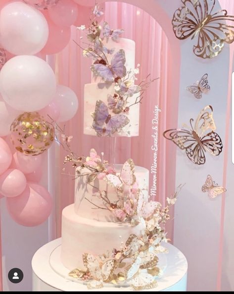 Quince Butterfly Theme, Fairytale Baby Shower Theme, Butterfly Theme Quinceanera, Butterfly Quince Theme, Gold Butterfly Cake, Centerpieces Balloons, Butterfly Sweet 16, Butterfly Wedding Theme, Quince Cakes