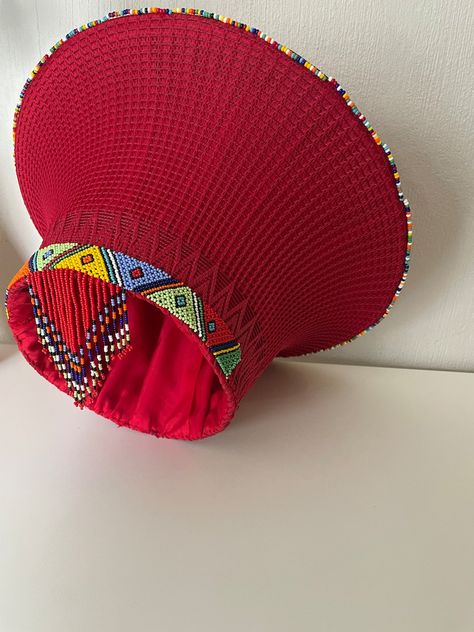 Isicholo Zulu Hat, Zulu Hat, African Hat, Mosaic Planters, African Hats, Beaded Hat, Gold Hats, Decorative Beads, Zulu