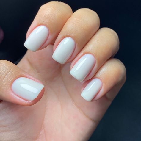 White Square Round Nails, Squoval White Nails, White Squoval Nails, White Nails Short Square, Square Gel Nails, Short Coffin Nails Designs, Sheer Nails, Squoval Nails, Simple Gel Nails