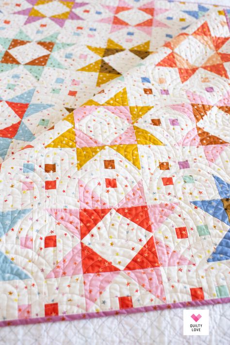 Quilt Pattern Triangles, Sawtooth Quilt Pattern, Quick Easy Quilt Patterns, Mexican Quilt Ideas, Quilt Pattern Beginner, Quilt Sampler, Quilted Star Pattern, Star Quilts Ideas, Patchwork Star Pattern