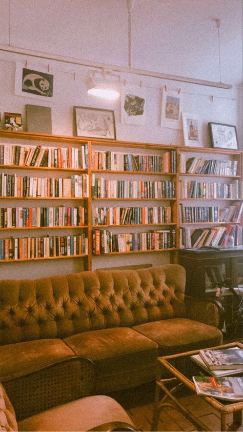 Company Aesthetic, Bookshop Aesthetic, Bookshop Café, Shakespeare And Company, Warm Lighting, Cat Cafe, Light Academia, Future House, Prague