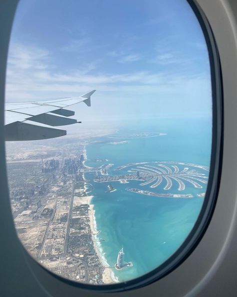 Dubai Tickets Pic, Dubai Flight View, Dubai From Plane, Dubai Flight, Dubai Tickets, The Palm Dubai, Bangladesh Travel, Sea Pictures, Dubai Airport