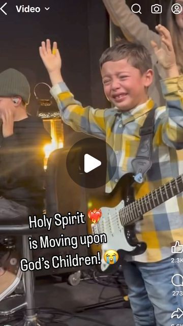 Ben Lim’s Official Page on Instagram: "The Holy Spirit is MOVING across the earth, upon God’s children!   This next move of God will be EVIDENT amongst the youth and children!   🔥 #Bam #BenLim #Revival #GenZ #GenZForJesus #SummerOfLove // @benlimglobal 👑" Beautiful Day Song, Heavenly Realm, Jesus Smiling, Grow Closer To God, Godly Wisdom, Learn The Bible, God Things, Inspirational Memes, Sermon Notes