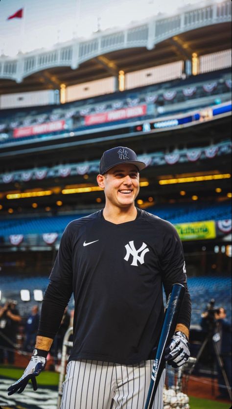 Yankees Aesthetic, New York Yankees Wallpaper, Yankees Wallpaper, Ole Miss Baseball, Baseball Men, 3 Strikes, Anthony Rizzo, Damn Yankees, Yankees Baseball