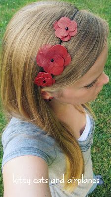 Diy Leather Hair Accessories, Diy Leather Headband, Diy Leather Flowers, Fabric Tutorial, Leather Hair Accessories, Flowers Headband, Beginners Sewing, Leather Headband, Diy Leather Earrings