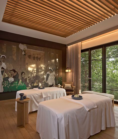 Spa Massage Room, Massage Room Design, Massage Room Decor, Spa Room Decor, Spa Interior Design, Spa Rooms, Home Spa Treatments, Spa Interior, Spa Decor