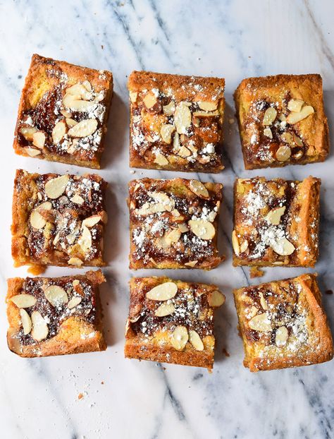 Bakewell Blondies Recipe, Bakewell Blondies, Almond Blondies, Raspberry Croissant, Powdered Sugar Icing, Butter Sugar Cookies, Sweets Bar, British Desserts, Bakewell Tart