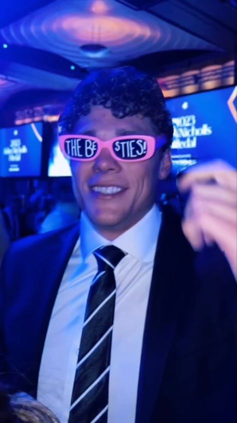 Carlton Football Club Wallpaper, Charlie Curnow Wallpaper, Charlie Curnow, Carlton Afl, Hawthorn Football Club, Aussie Memes, Carlton Football Club, Carlton Blues, Metallica Art