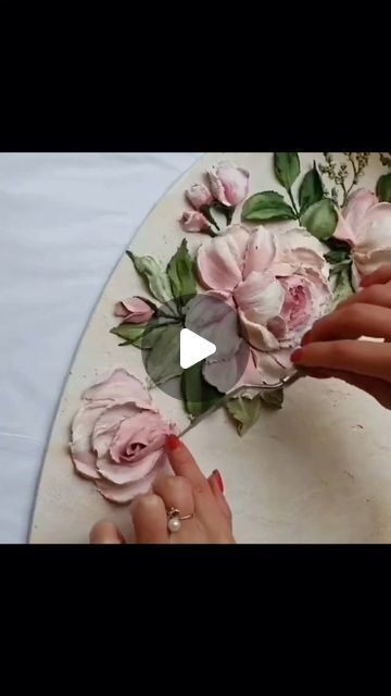 Betty+ on Instagram: "Sculpture Paste floral art tutorial #sculpting #sculturepaste #artistsoninstagram #textureartwork" Frames Diy Crafts, Rainbow Home Decor, Pinecone Crafts Kids, Sculpture Art Projects, Easter Crafts For Adults, Diy Pinecone, Diy Boho Decor, Plaster Wall Art, Pine Cone Decorations