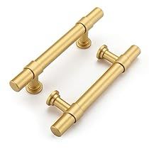 Gold Pulls Kitchen, Kitchen Hardware Installation, Barrel Cabinet, Gold Kitchen Hardware, Cabinet Pulls Kitchen, Brushed Brass Cabinet, Gold Cabinet Hardware, Gold Pulls, Gold Cabinet Handles