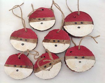 Etsy :: Your place to buy and sell all things handmade Joululahjat Diy, Rustic Christmas Ornaments, Wooden Christmas Decorations, Christmas Rustic, Rustic Ornaments, Red And White Christmas, Christmas Gift Tag, Noel Diy, Easy Christmas Crafts