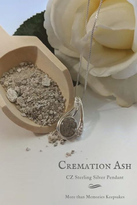 Resin Cremation Jewelry, Ashes Keepsake Ideas, Ash Jewelry Cremation, Memorial Jewelry Ideas, Diy Cremation Jewelry, Ashes Ring Cremation Jewelry, Cremation Ashes Ideas, Cremation Glass Art, Memorial Items