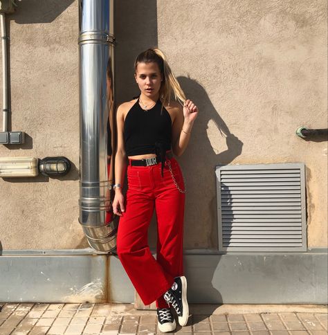 Jeans Outfit Summer 2023, Red Jeans Outfit, Jeans Outfit Summer, Red Jeans, Jeans Outfit, Outfit Summer, Summer 2023, Jean Outfits, Casual Outfit