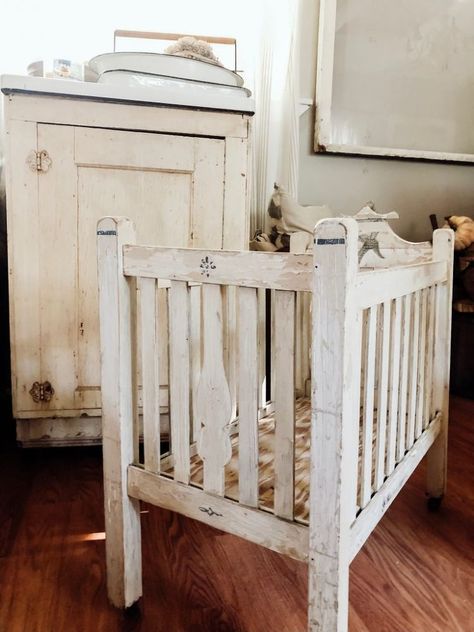 I have been searching for the LONGEST time for a vintage crib to fix up for Ryan. But the ones I did find were either way too large or way too expensive. My mom and I finally got a chance to go antiquing together and we spotted the cutest little baby crib ever! It needed some paint but it was perfect. Complete with casters too!         I had  “faith” by Country Chic Paint on hand and decided to give it a whirl. Ryan wanted pink and this was the closest color I had. It turned… Crib Makeover, Wooden Baby Crib, Headboard Art, Vintage Crib, Wood Crib, Scrabble Wall Art, Doll Crib, Country Chic Paint, Design Rules