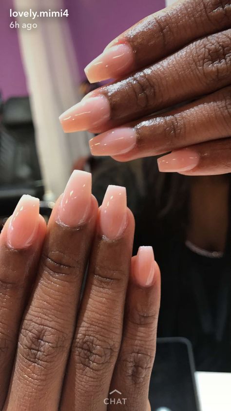 Natural Pink Acrylic Nails, Trendy Gel Nail Designs, Nude Nails Black Women, Nude Coffin Nails, Nude Press On Nails, Cream Nail, Pale Pink Nails, Natural Nails Manicure, Finger Paints