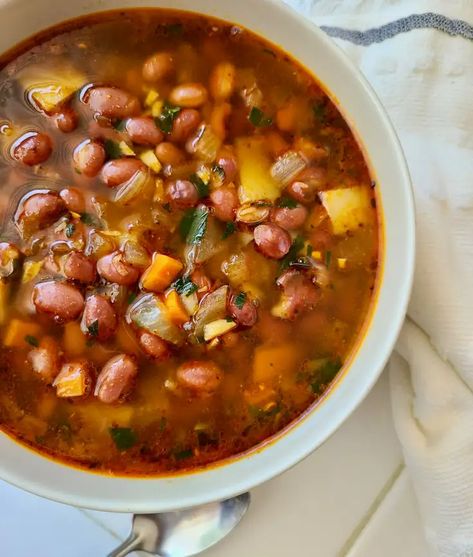 Mayan Recipes, 10 Bean Soup, Bean Recipes Healthy, Autumn Vegetable Soup, Bean Soup Mix Recipe, Soups Vegan, Starch Diet, Kidney Bean Soup, Bean Soups