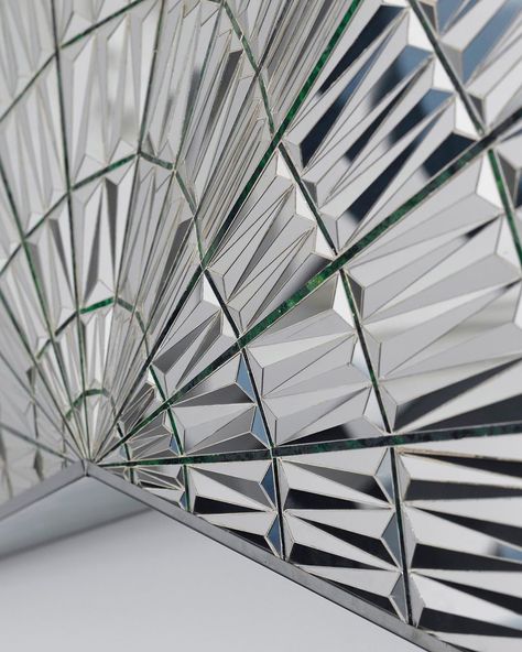 Christie's on Instagram: “Known for her pioneering mirror-mosaics and reverse glass painting, Monir Farmanfarmaian is celebrated as an iconic figure of Iranian and…” Mosaic Mirror Art, Monir Farmanfarmaian, Mirror Mosaics, Spiegel Diy, Reverse Glass Painting, Middle Eastern Art, Art Mirror, Cozy Home Office, Garage Floor Plans