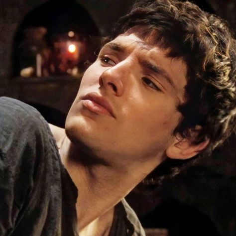 Merlin Show, Merlin Colin Morgan, Merlin Series, Merlin Fandom, Merlin Cast, Merlin And Arthur, Arthur Pendragon, Bradley James, Colin Morgan