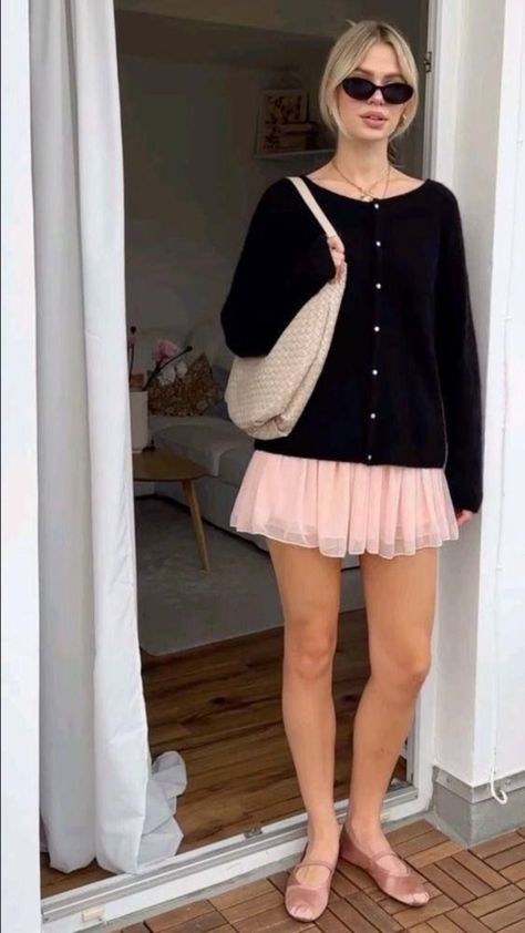 Outfit Ideas For Ballet Show, Skirt With Flats Outfit, Linda Sza Outfits, Plaid Mini Skirt Outfit Summer, Going To The Ballet Outfit, Small Cardigan Outfit, Balletcore Summer, Date Outfits Summer, Linda Sza