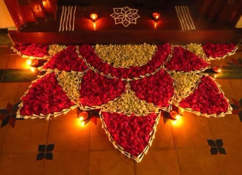 Diwali Decoration Lights, Diy Decoration Ideas, Simple Flower Rangoli, Diya Decoration Ideas, Diwali Diya Decoration, Rangoli Designs Simple Diwali, Diwali Festival Of Lights, Diwali Decoration Items, Diwali Decorations At Home